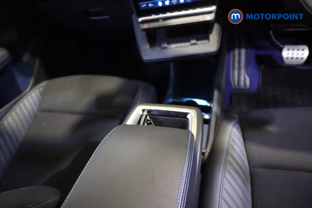 Used Renault Scenic E-Tech 2024 for sale - 76362342: Photo 14