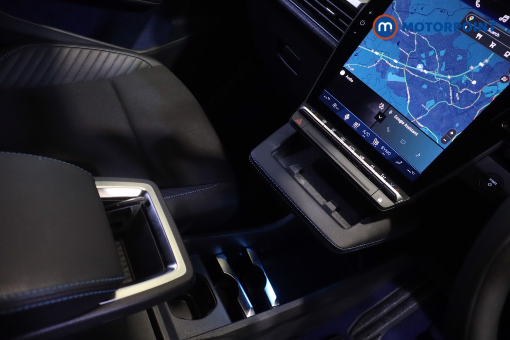 Used Renault Scenic E-Tech 2024 for sale - 76362342: Photo 15