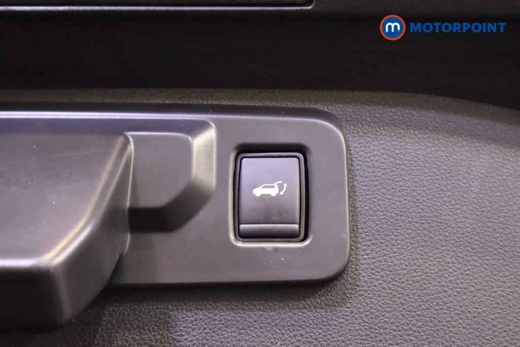 Used Renault Scenic E-Tech 2024 for sale - 76362342: Photo 29