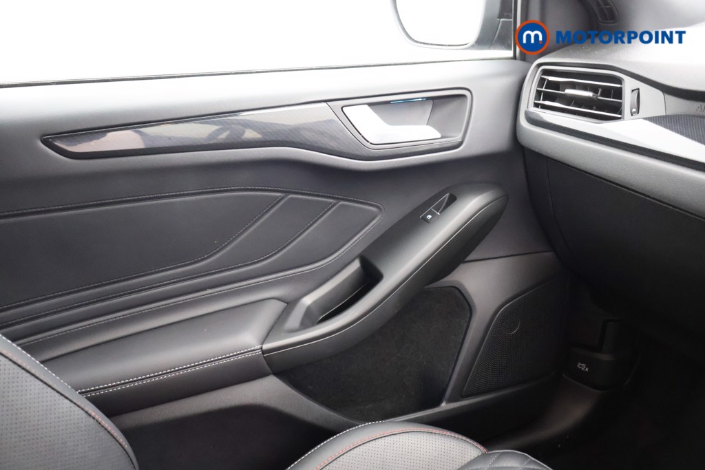 Used Ford Focus 2023 for sale - 76664920: Photo 16