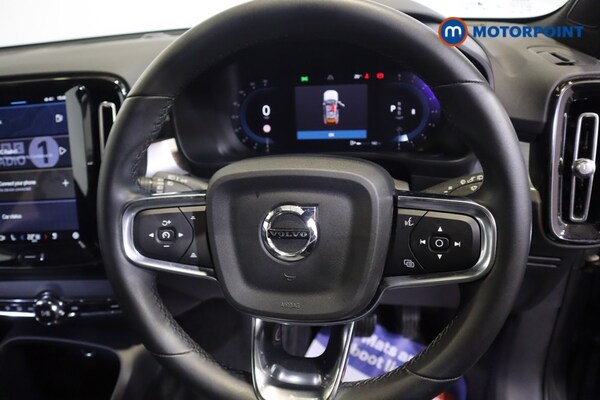 Used Volvo XC40 2023 for sale - 76101870: Photo 11