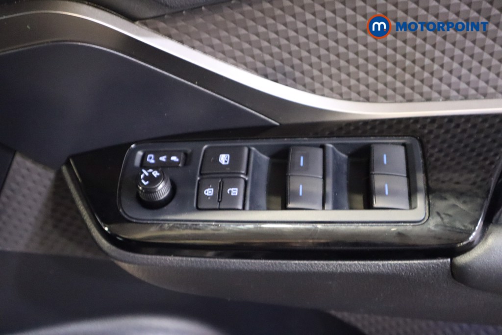 Used Toyota C-HR 2021 for sale - 77462715: Photo 19