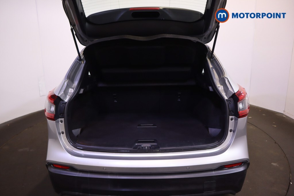 Used Nissan Qashqai 2018 for sale - 77446530: Photo 28