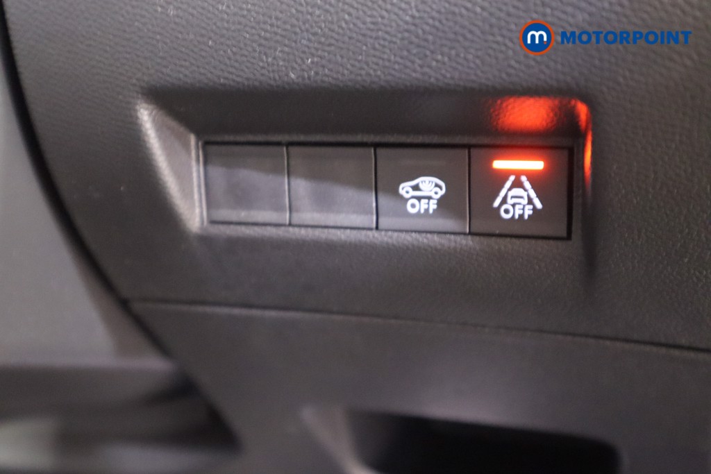 Used Peugeot 2008 2022 for sale - 76568968: Photo 12