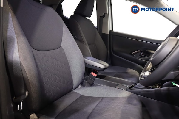 Used Toyota Yaris 2024 for sale - 76117916: Photo 13