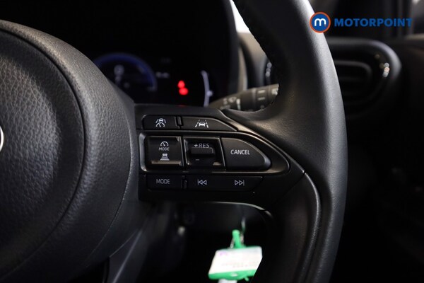 Used Toyota Yaris 2024 for sale - 76117916: Photo 17
