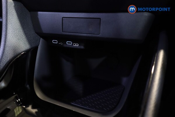 Used Toyota Yaris 2024 for sale - 76117916: Photo 23