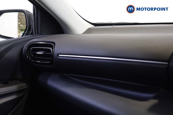 Used Toyota Yaris 2024 for sale - 76117916: Photo 27