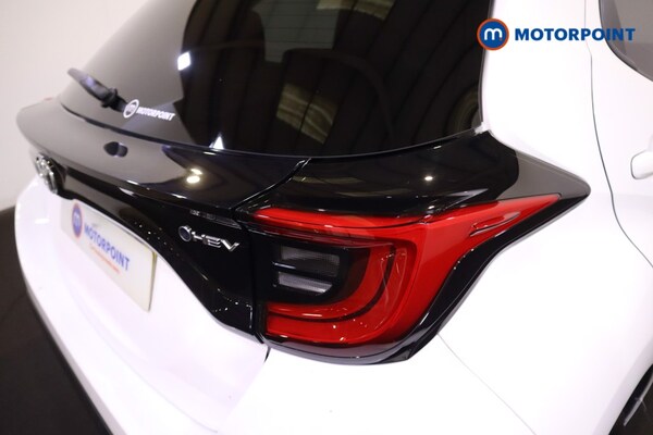 Used Toyota Yaris 2024 for sale - 76117916: Photo 36