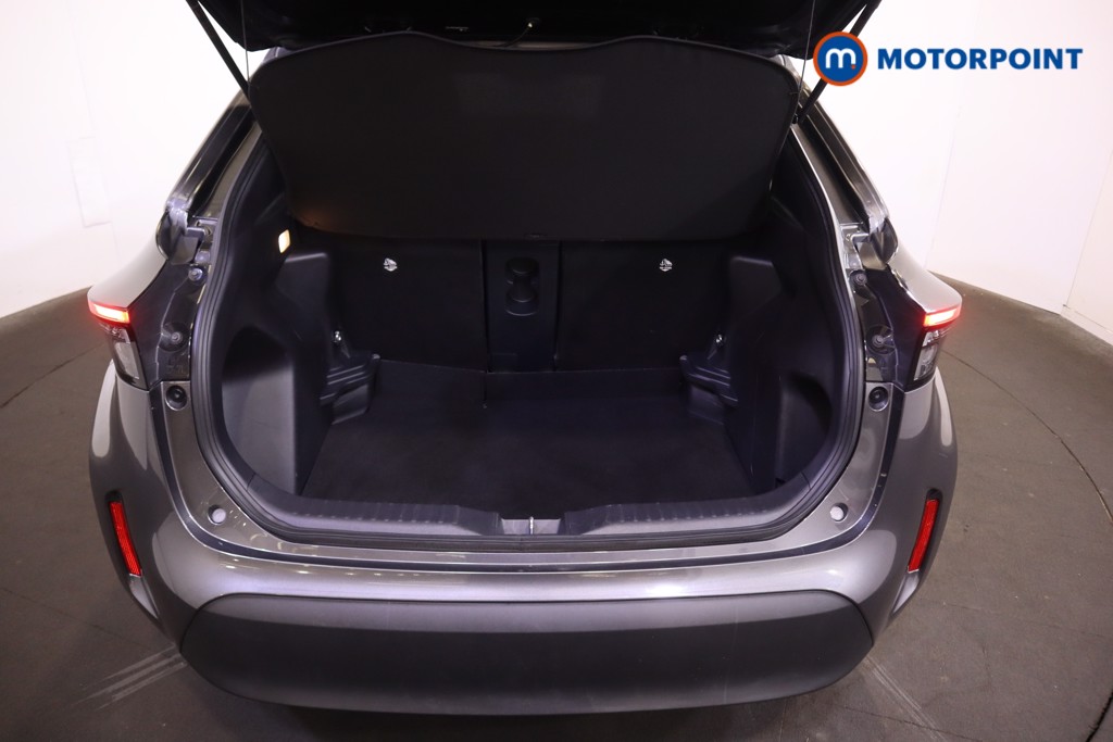 Used Toyota Yaris Cross 2022 for sale - 76413007: Photo 16