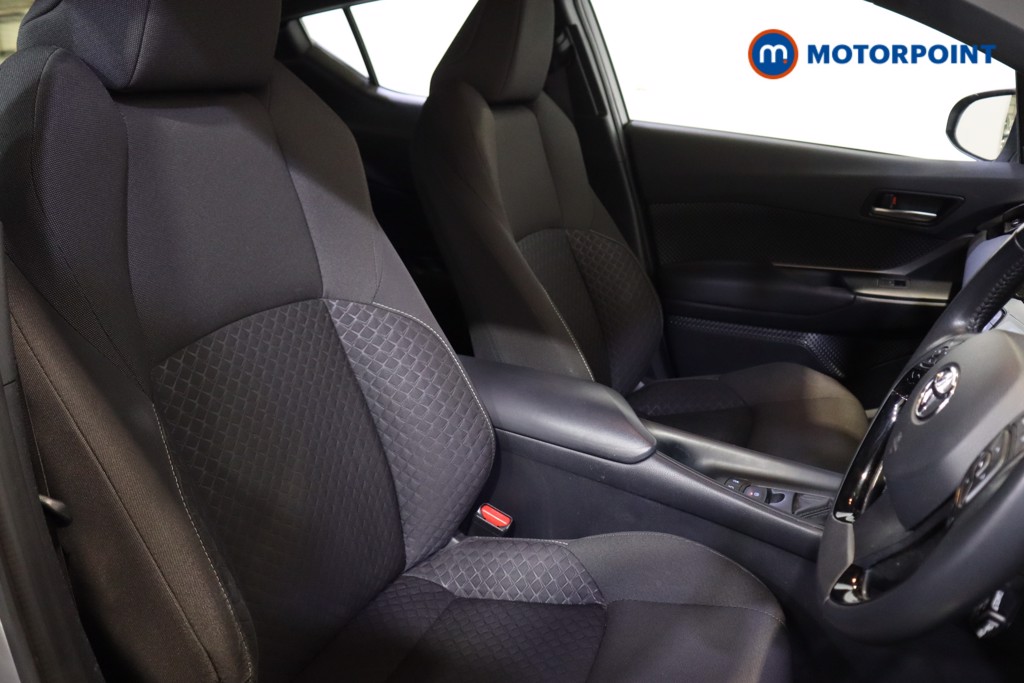 Used Toyota C-HR 2023 for sale - 77259236: Photo 14