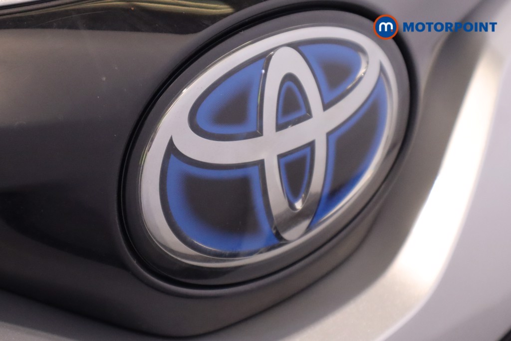 Used Toyota C-HR 2023 for sale - 77259236: Photo 32