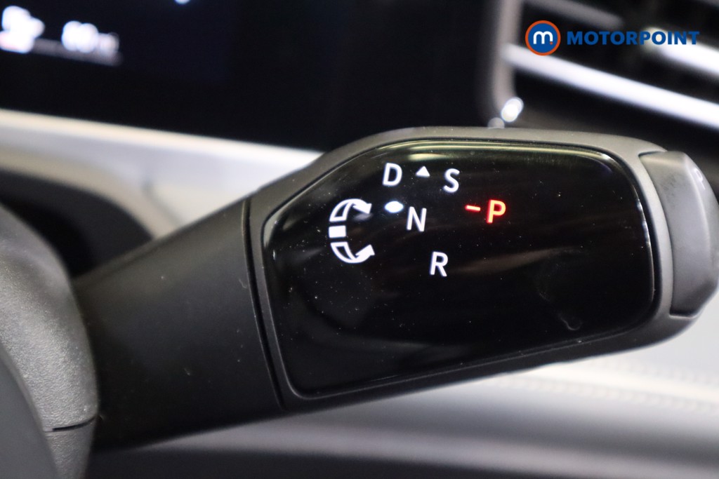 Used Volkswagen Passat 2025 for sale - 75997642: Photo 13