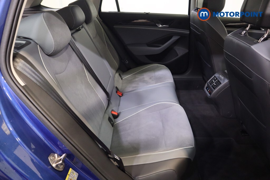 Used Volkswagen Passat 2025 for sale - 75997642: Photo 15