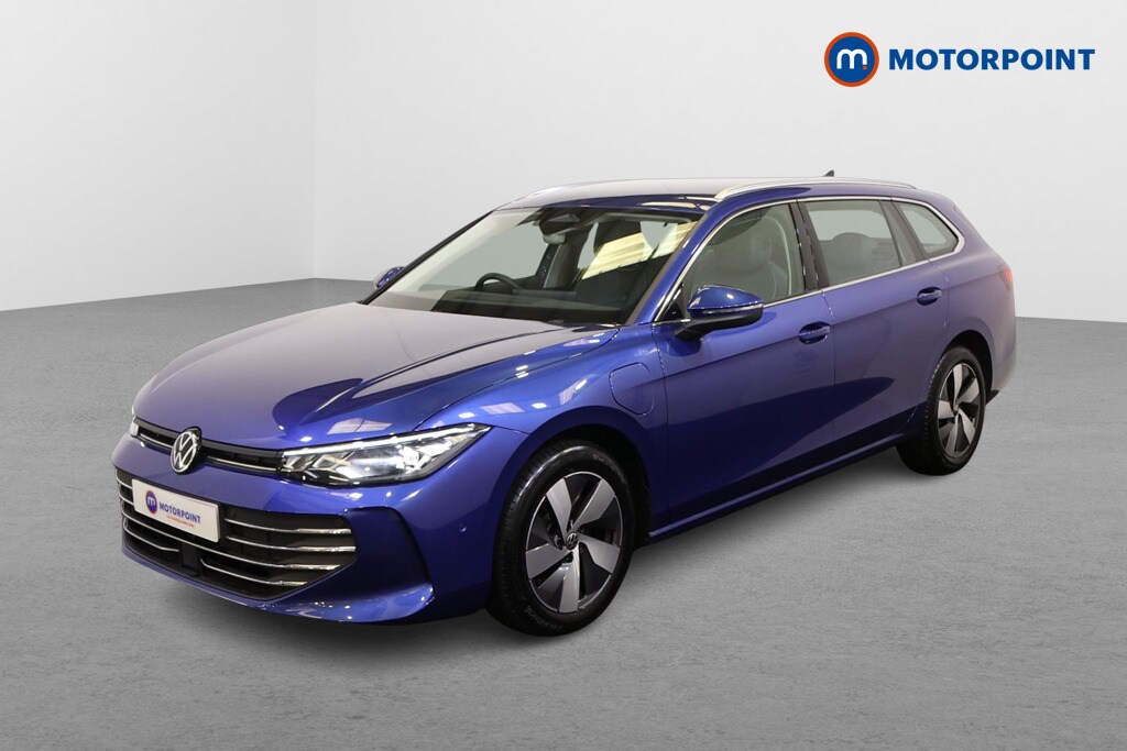 Used Volkswagen Passat 2025 for sale - 75997642: Photo 3