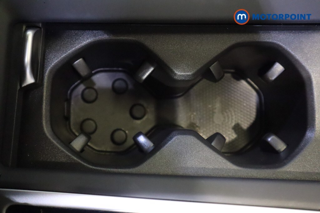 Used Volkswagen Passat 2025 for sale - 75997642: Photo 31