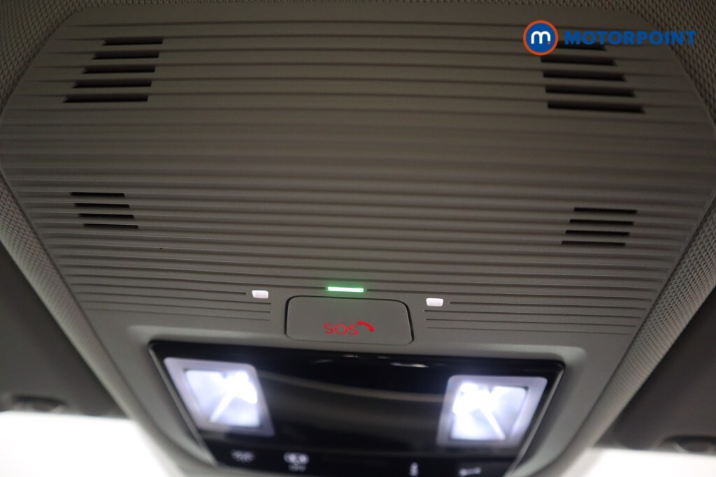 Used Volkswagen Passat 2025 for sale - 75997642: Photo 32
