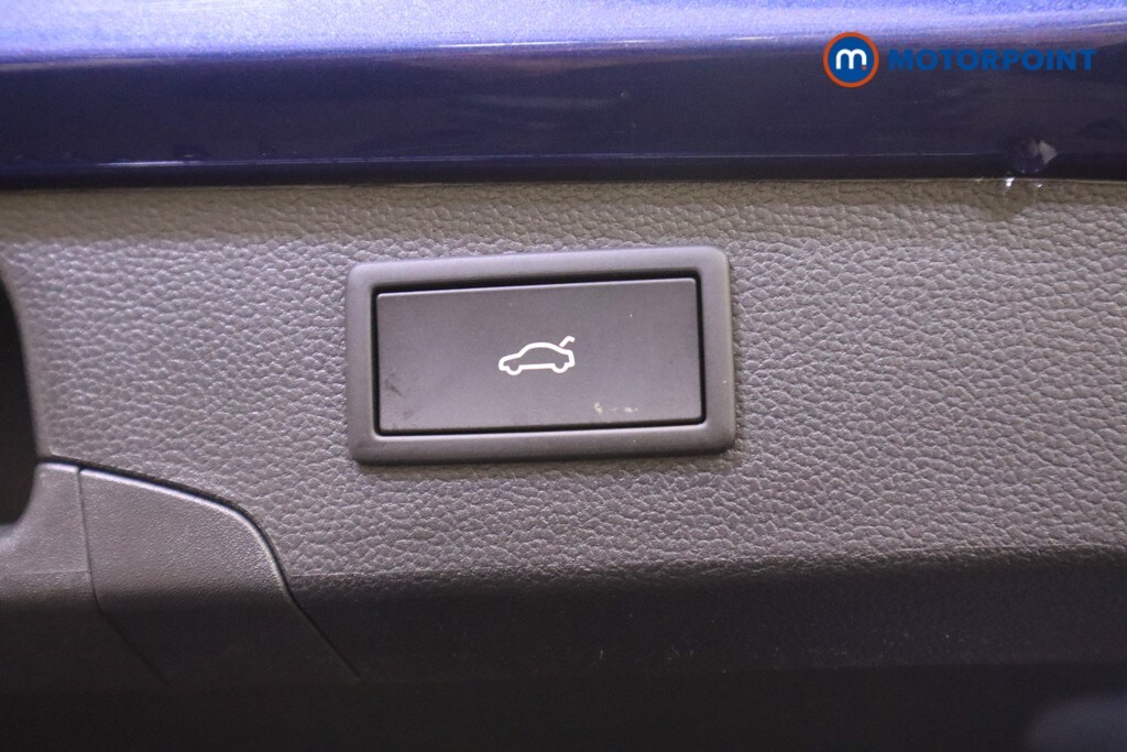 Used Volkswagen Passat 2025 for sale - 75997642: Photo 38