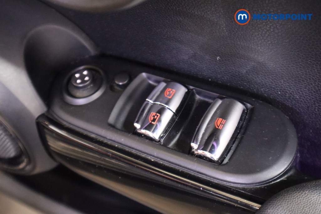 Used MINI Convertible 2016 for sale - 76777672: Photo 21