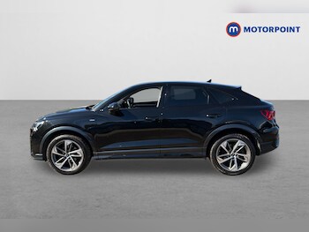 Used Audi Q3 2023 for sale - 78123668: Photo