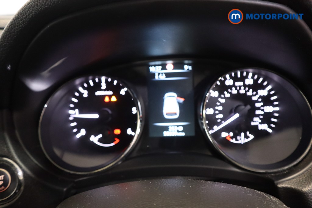 Used Nissan Qashqai 2016 for sale - 76685147: Photo 12