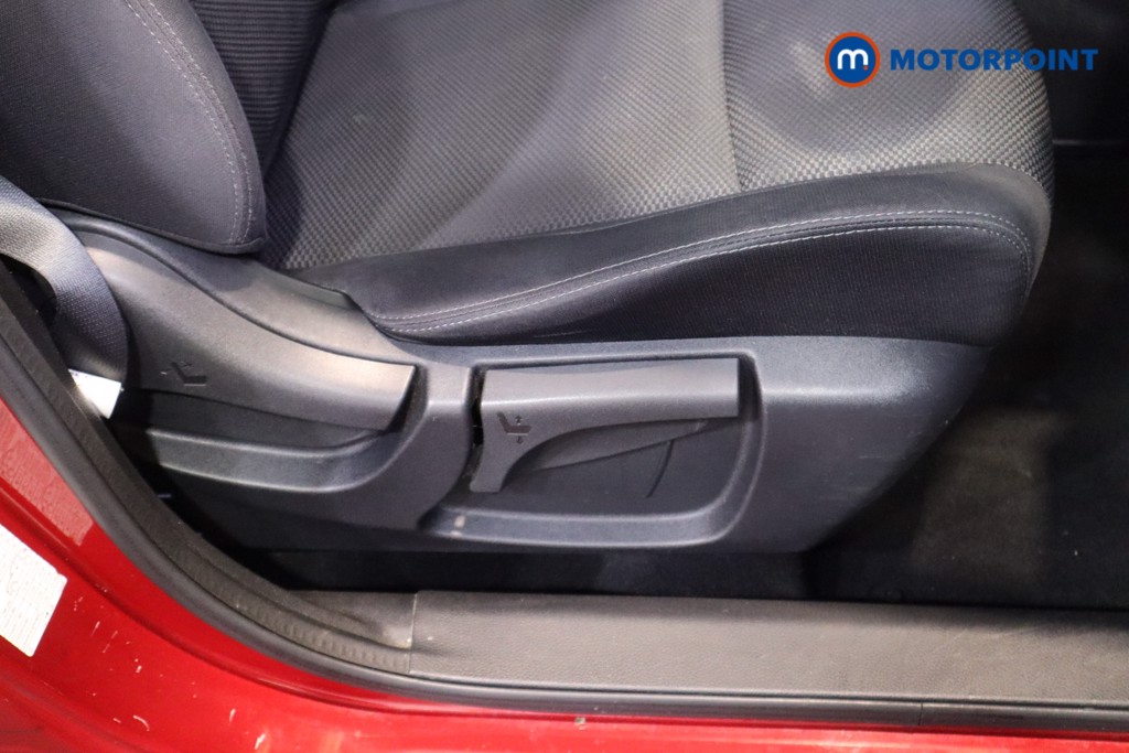 Used Nissan Qashqai 2016 for sale - 76685147: Photo 24