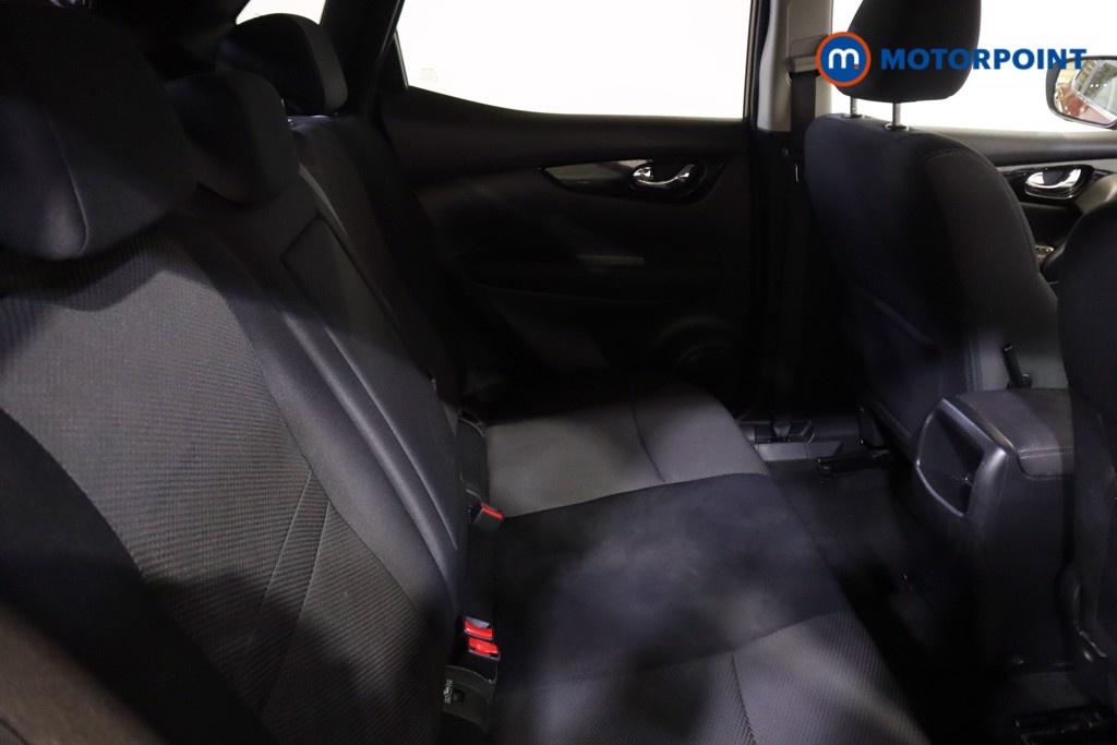 Used Nissan Qashqai 2016 for sale - 76685147: Photo 26