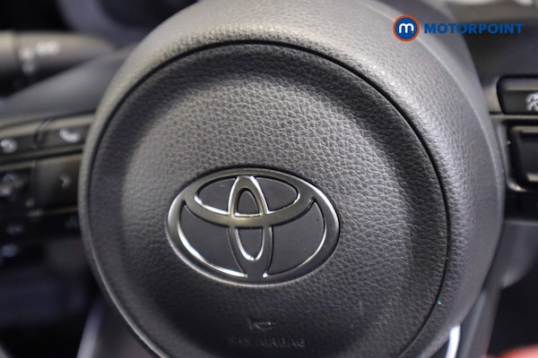 Used Toyota Yaris 2024 for sale - 76184708: Photo 21