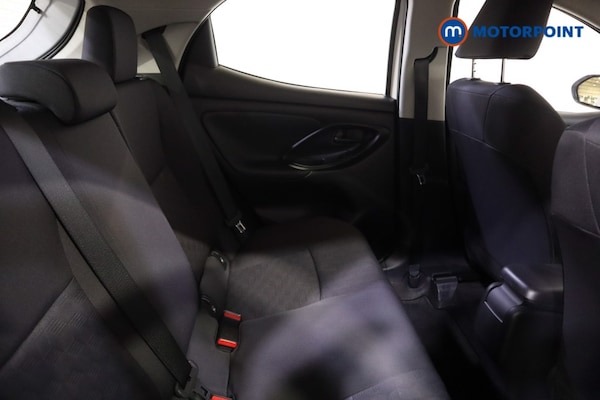 Used Toyota Yaris 2024 for sale - 76184708: Photo 25