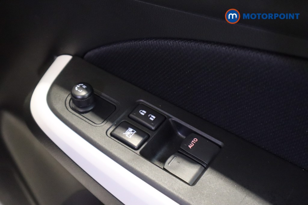 Used Suzuki Swift 2024 for sale - 77639741: Photo 21