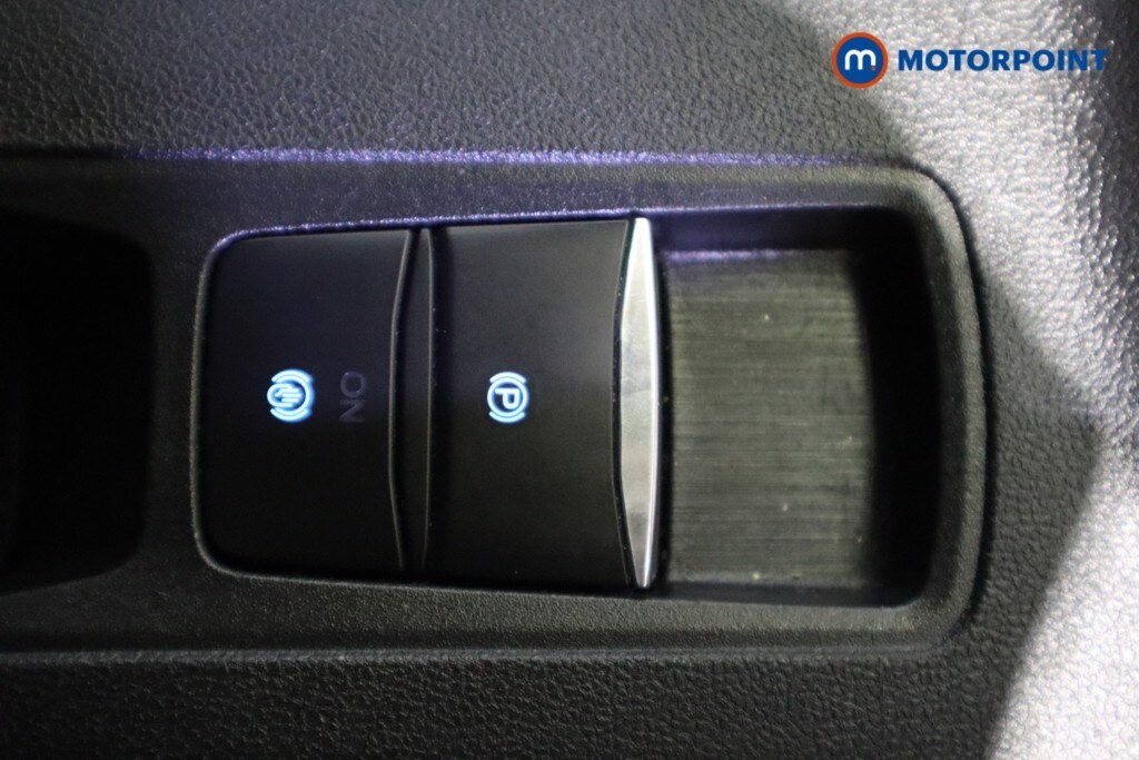 Used Ford Kuga 2021 for sale - 77918817: Photo 32