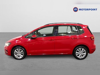 Used Volkswagen Golf SV 2018 for sale - 75703127: Photo