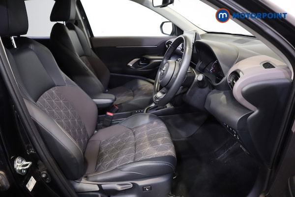 Used Toyota Yaris Cross 2023 for sale - 76235071: Photo 14