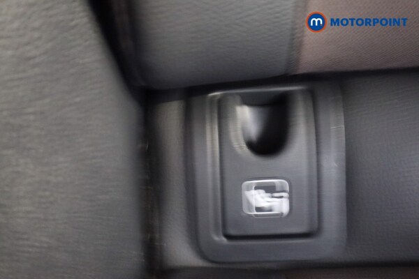 Used Toyota Yaris Cross 2023 for sale - 76235071: Photo 35