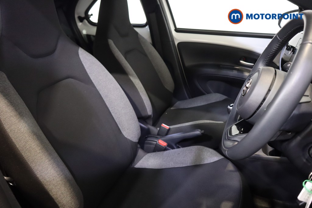 Used Toyota Aygo X 2024 for sale - 76792598: Photo 14