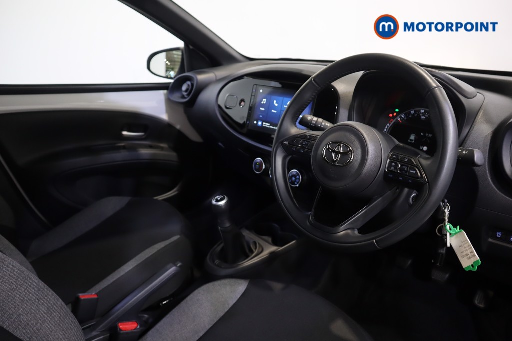 Used Toyota Aygo X 2024 for sale - 76792598: Photo 9