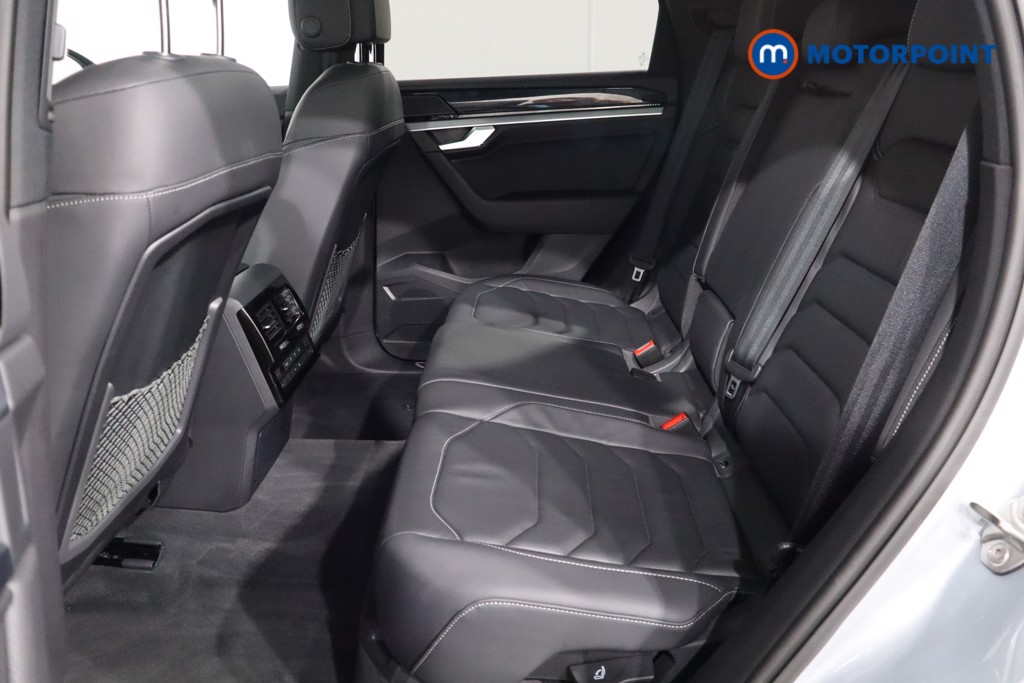 Used Volkswagen Touareg 2025 for sale - 76394494: Photo 13