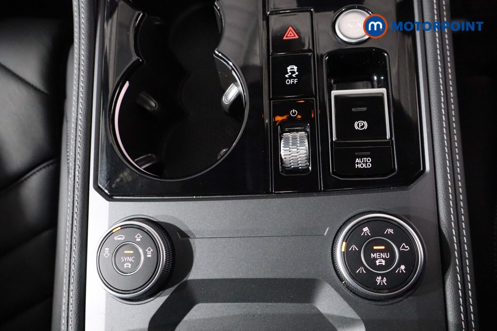 Used Volkswagen Touareg 2025 for sale - 76394494: Photo 24