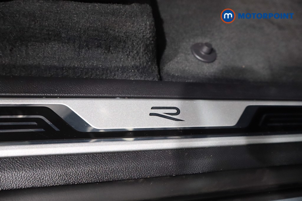 Used Volkswagen Touareg 2025 for sale - 76394494: Photo 28