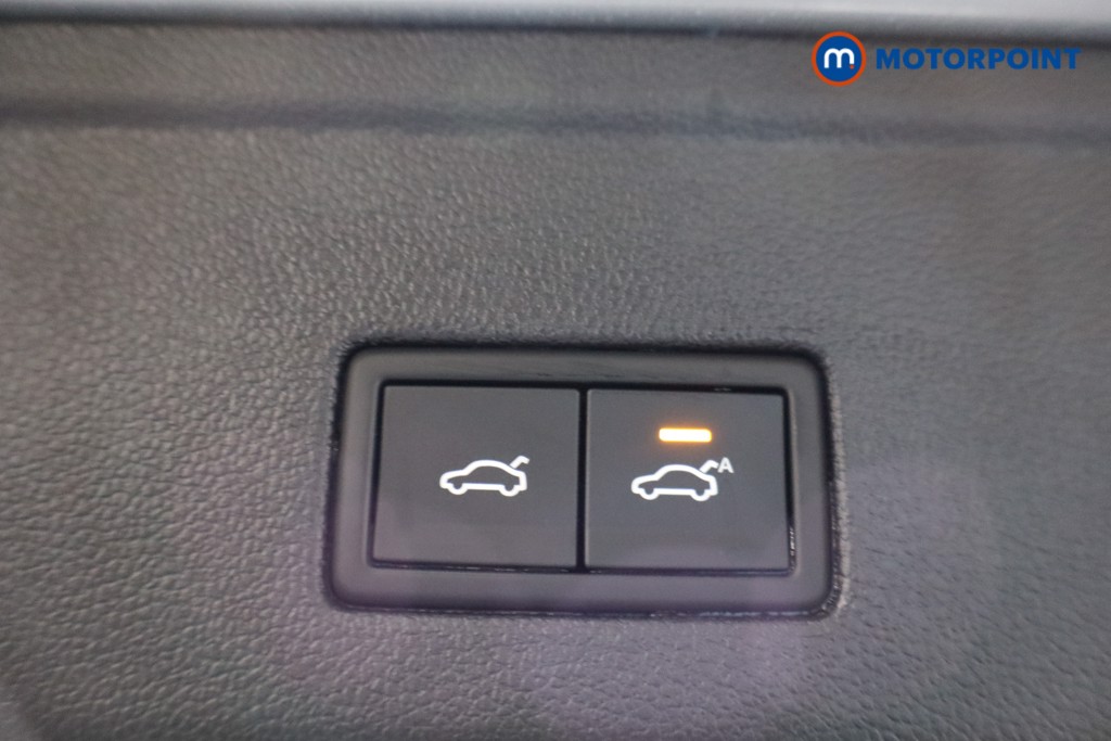 Used Volkswagen Touareg 2025 for sale - 76394494: Photo 46