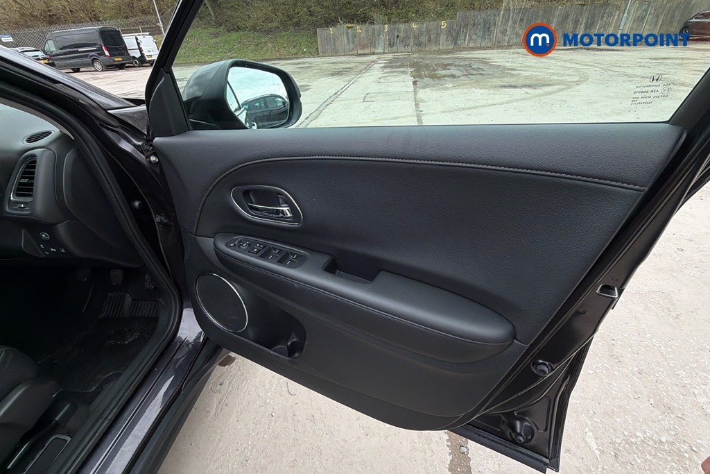 Used Honda HR-V 2018 for sale - 78095473: Photo 26