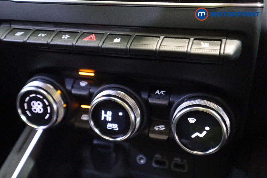 Used Renault Clio 2023 for sale - 78015509: Photo 26