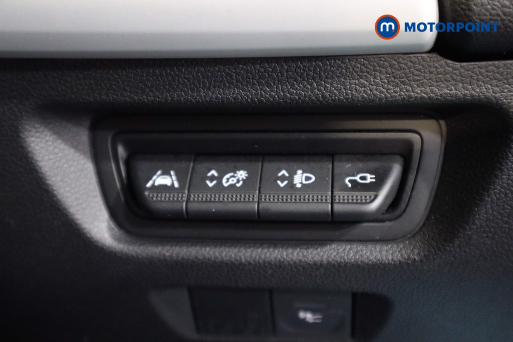 Used Renault Zoe 2021 for sale - 76949232: Photo 20