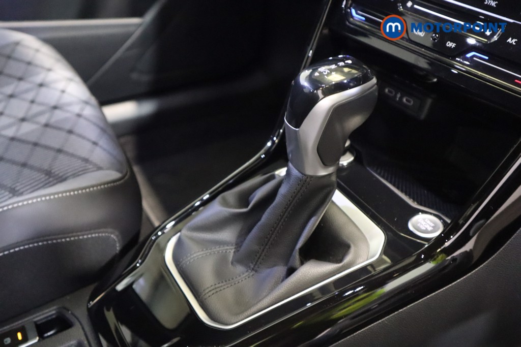 Used Volkswagen T-Roc 2025 for sale - 77636522: Photo 13