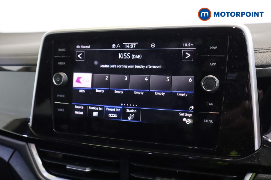 Used Volkswagen T-Roc 2025 for sale - 77636522: Photo 27