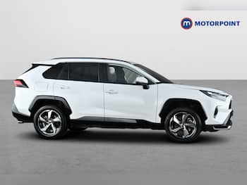 Used Toyota RAV4 2025 for sale - 79802601: Photo