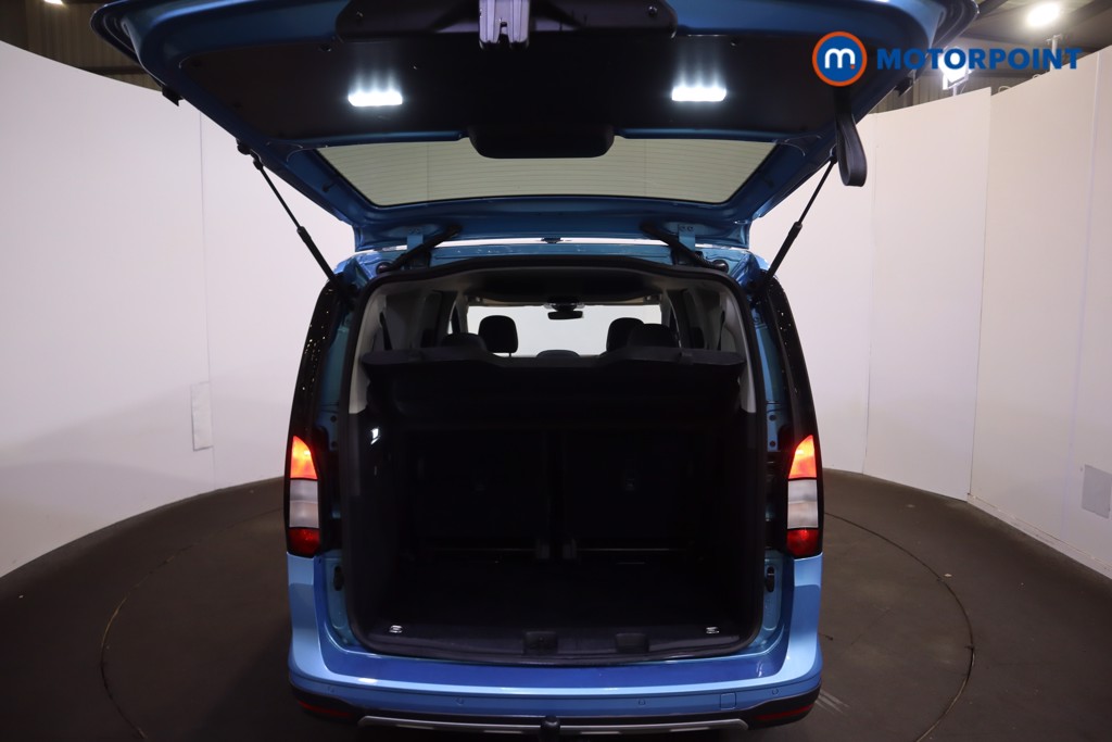 Used Ford Tourneo Connect 2023 for sale - 76854877: Photo 17