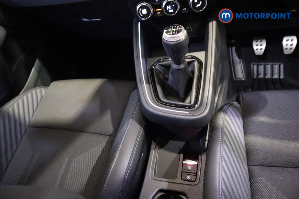 Used Renault Clio 2025 for sale - 76949239: Photo 14