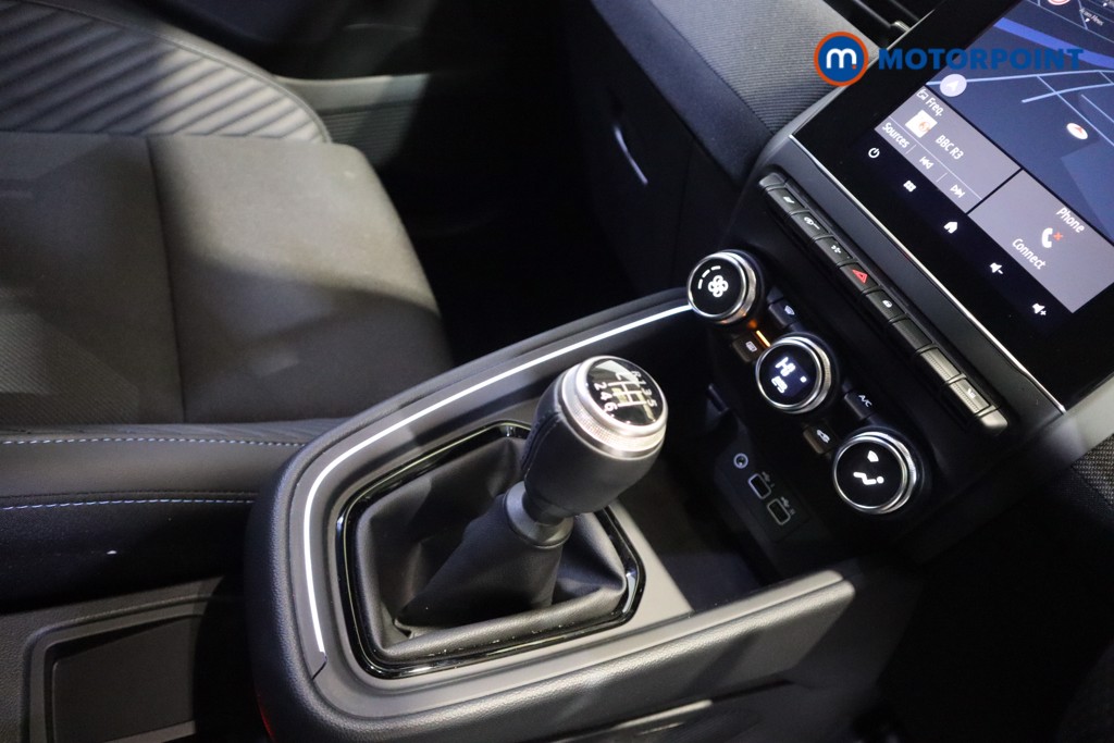 Used Renault Clio 2025 for sale - 76949239: Photo 15