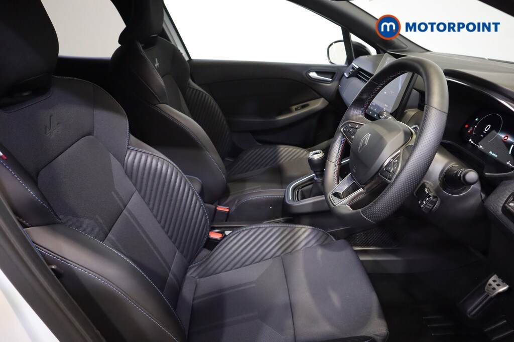 Used Renault Clio 2025 for sale - 76949239: Photo 25